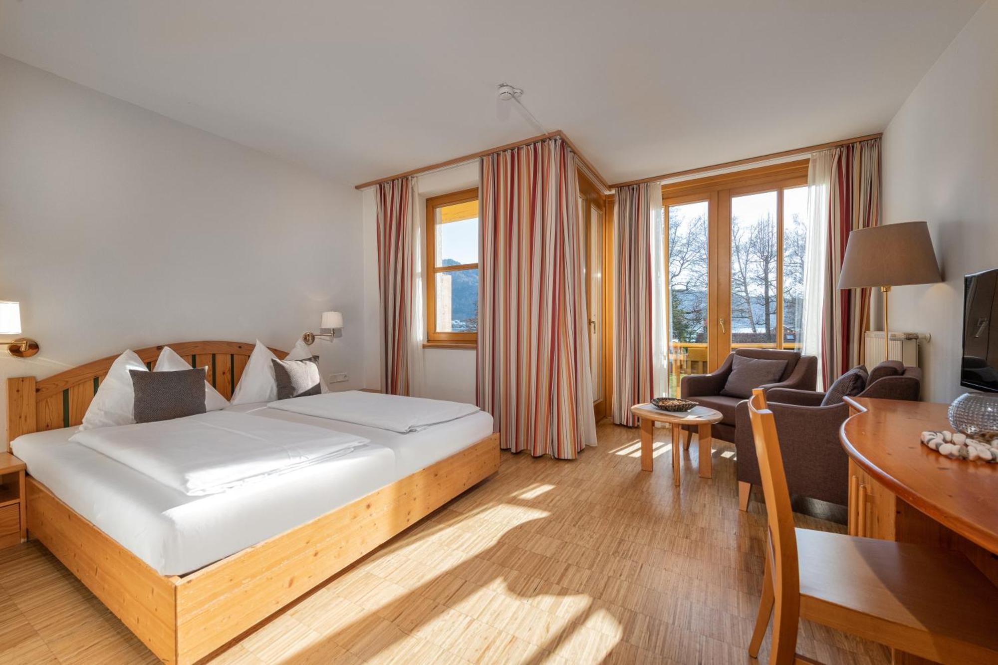 Seehotel Urban Bodensdorf Exterior foto